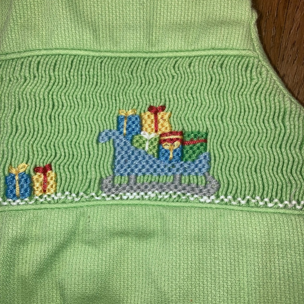 Royal Child Christmas Longalls Santa Tree Slay Presents Green Smocked 6m - Picture 7 of 12